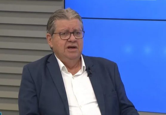João Azevêdo cobra posicionamento de lideranças políticas no segundo turno presidencial